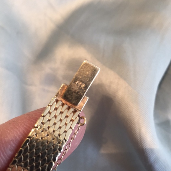 Vintage Lucien Piccard 14k wind up wrist watch - Picture 5 of 7